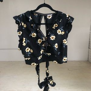 Xhilaration wrap tie floral top black size large